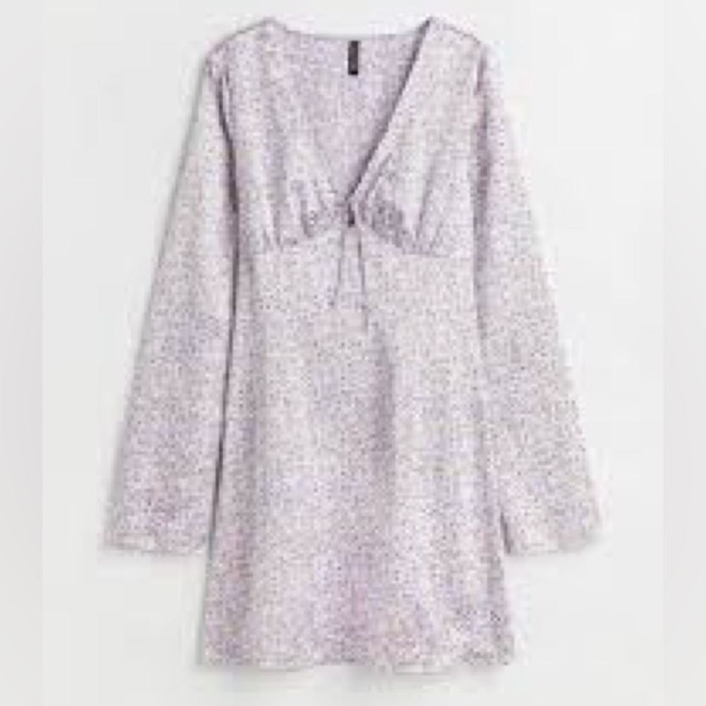 Divided Floral Long Sleeve Satin Tunic Dress in Lavender and Yellow. NWT